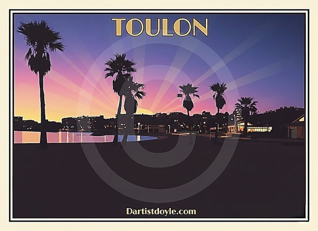Coucher de soleil sur Toulon avec des palmiers et un reflet sur l'eau.